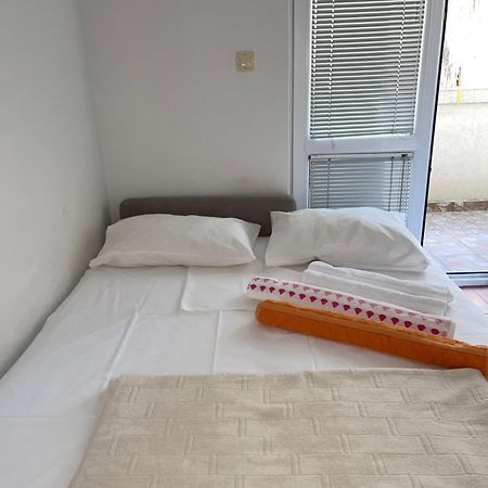 Apartment Susanj Бар Экстерьер фото