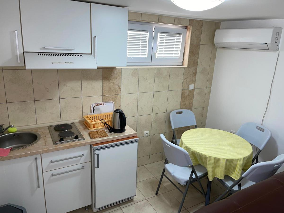 Apartment Susanj Бар Экстерьер фото