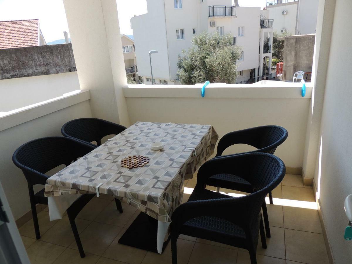 Apartment Susanj Бар Экстерьер фото