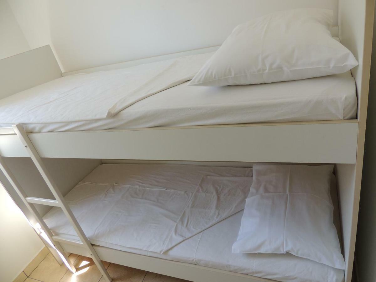 Apartment Susanj Бар Экстерьер фото