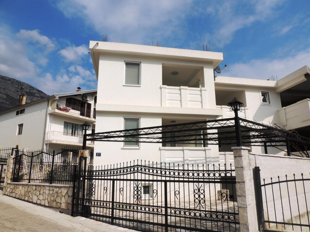 Apartment Susanj Бар Экстерьер фото